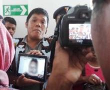 Keluarga Tunjukkan Bukti Foto Kekerasan yang Diderita Deli Cinta Sihombing